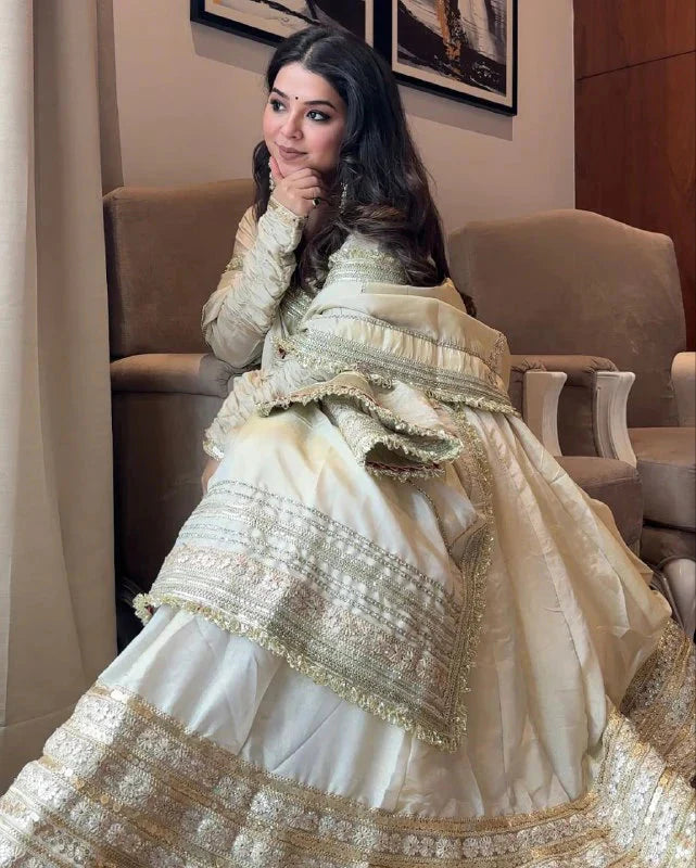 NEERJA PREMIUM ANARKALI SUIT SET