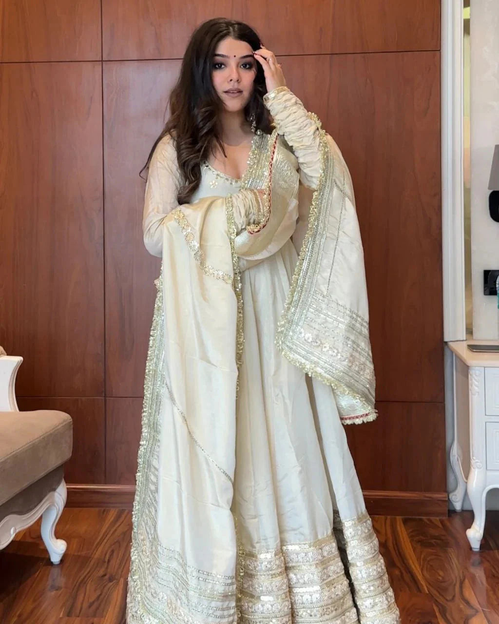 NEERJA PREMIUM ANARKALI SUIT SET