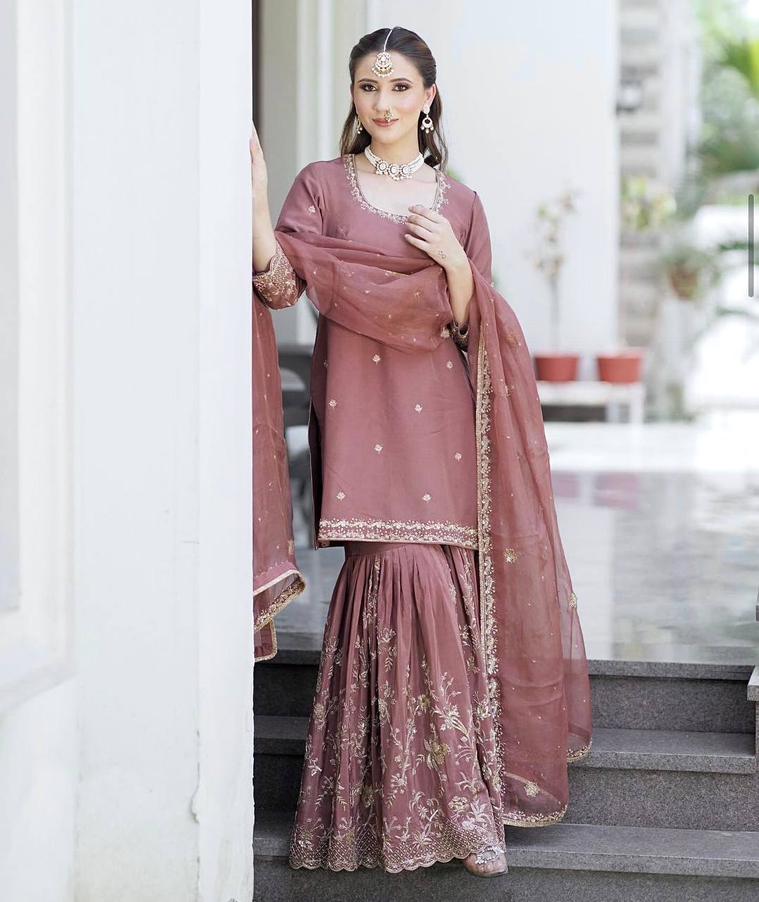 ZEHREEN COSMOS SUIT SET