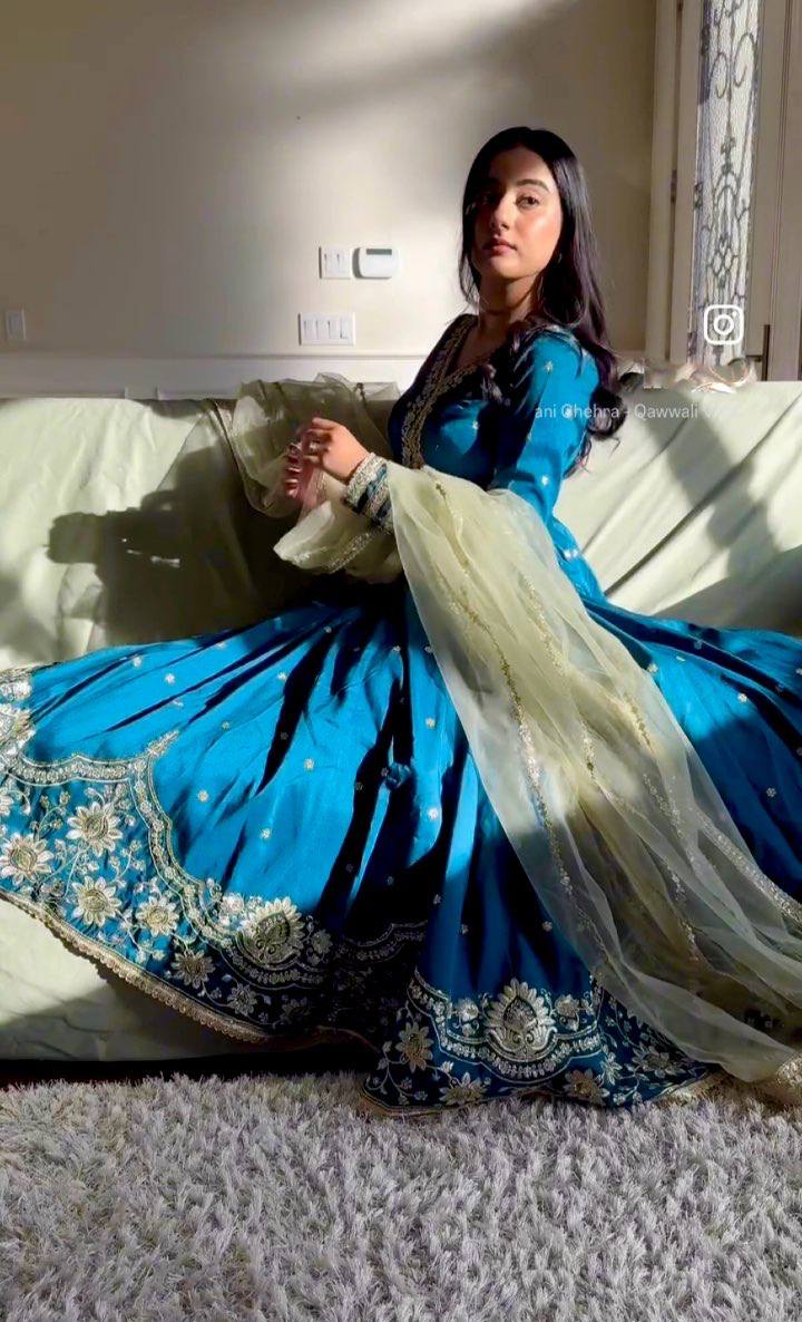 VERLINA SATIN SILK SUIT SET