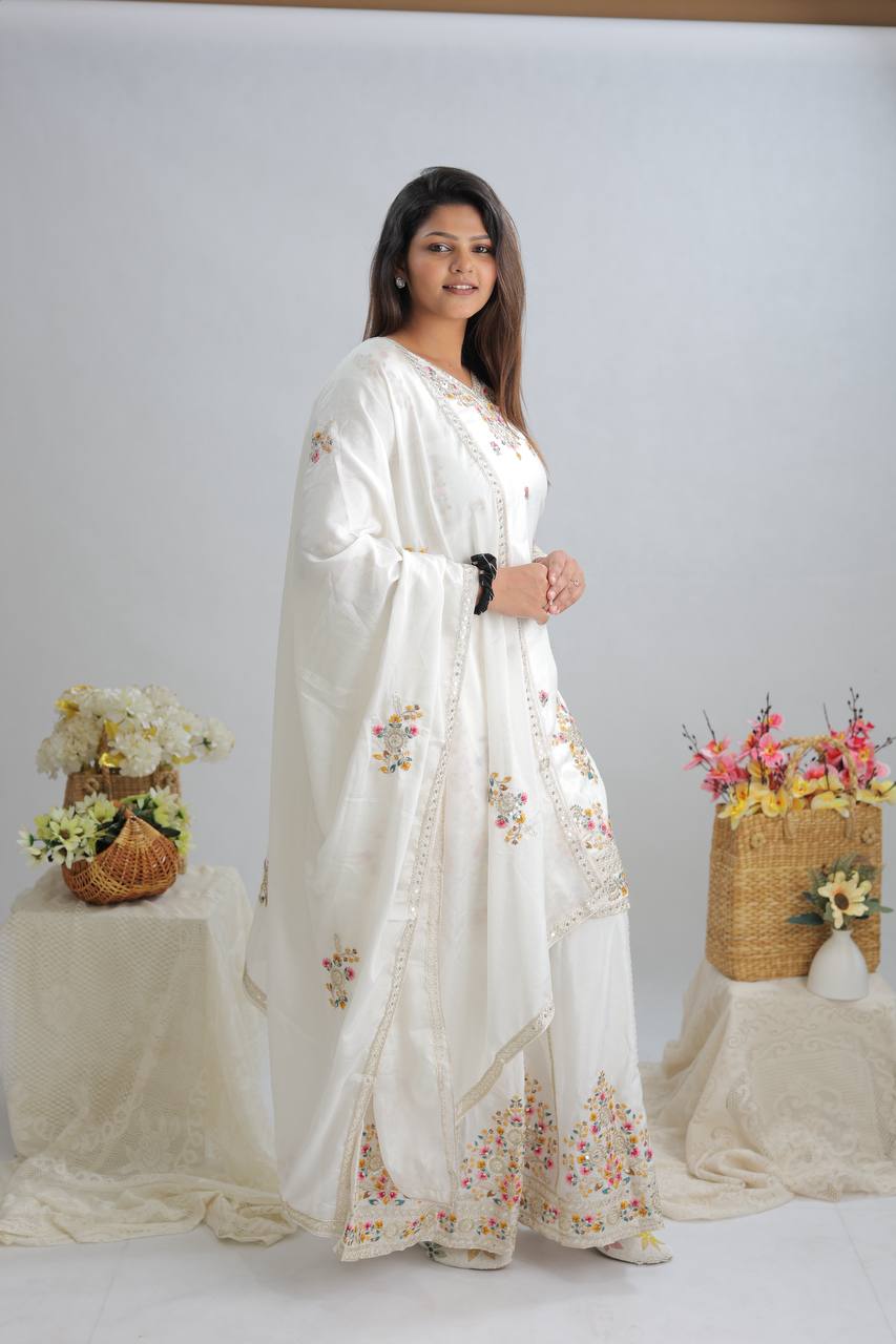 NYSAA WHITE CHINON SUIT SET