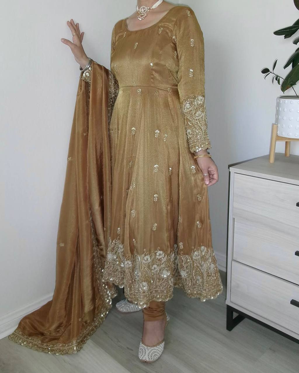LARA DESIGNER  ANARKALI SUIT SET-ND503