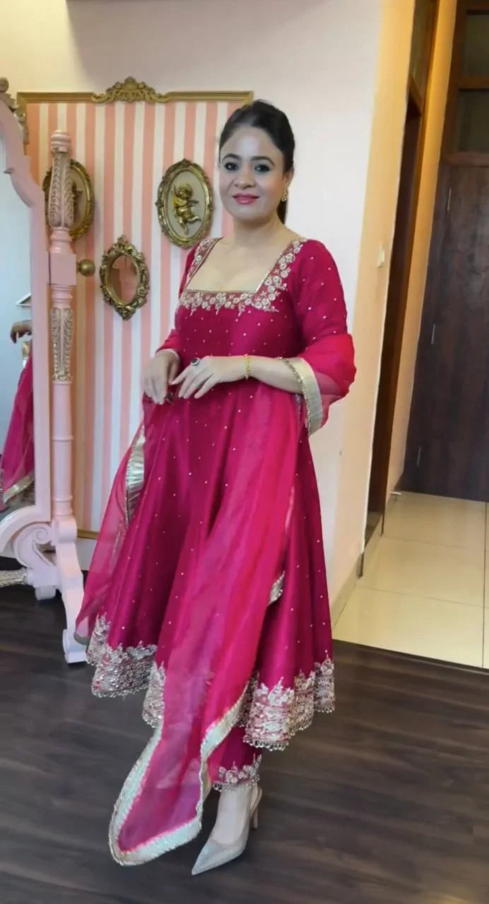 ZAAFIRA ROYAL ELEGANT PINK PREMIUM  SUIT SET