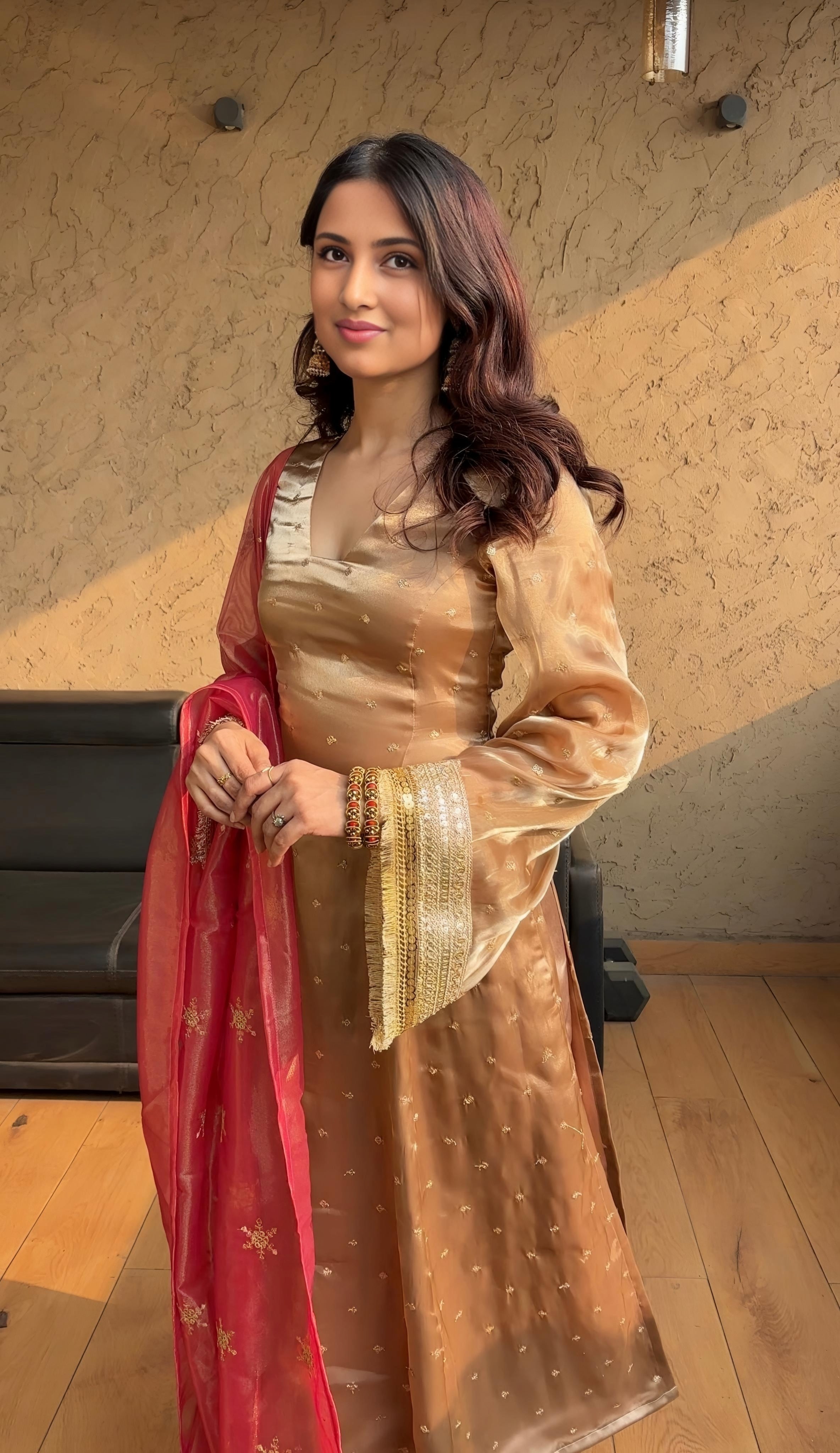 NORA DOUBLE DUPATTA PREMIUM SUIT SET