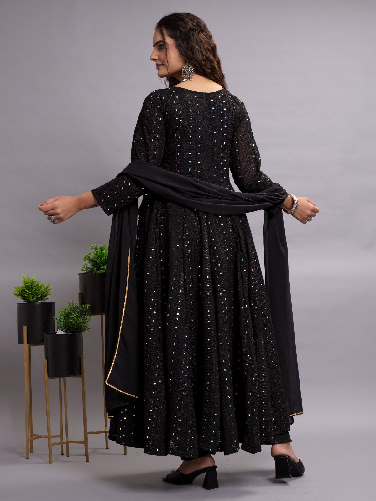 BLACK COLOR PREMIUM EMBROIDERED SUIT SET AYC-102.