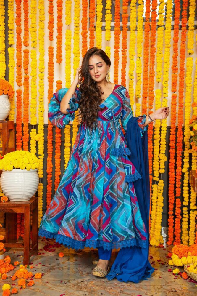 Blue Colour Attractive Party Wear Chiffon with Printed Gown has a Regular-fit and is Made From High-Grade Fabrics And Yarn.G33