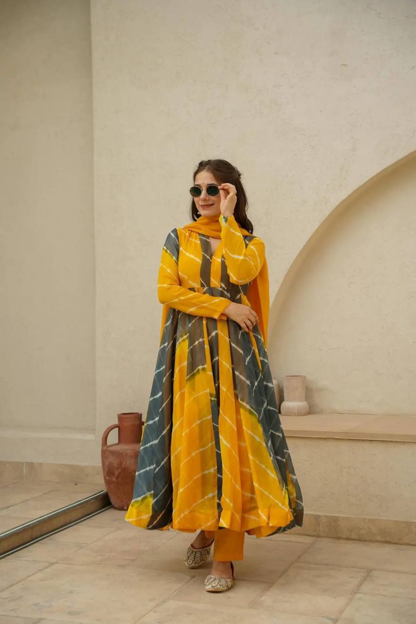 NEW TREDITIONAL YELLOW & GREY LEHERIYA SUITSET