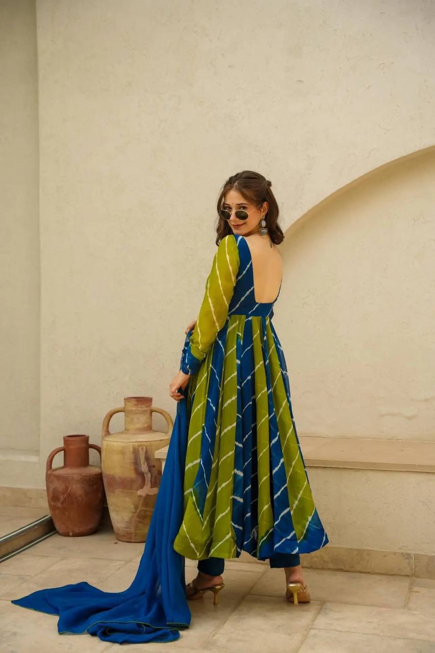 NEW TREDITIONAL BLUE & GREEN LEHERIYA SUITSET