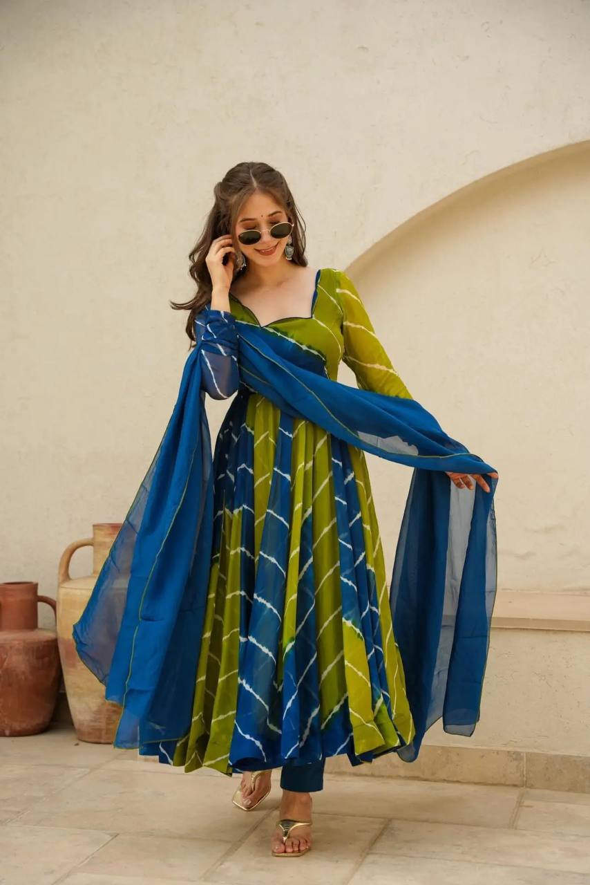 NEW TREDITIONAL BLUE & GREEN LEHERIYA SUITSET