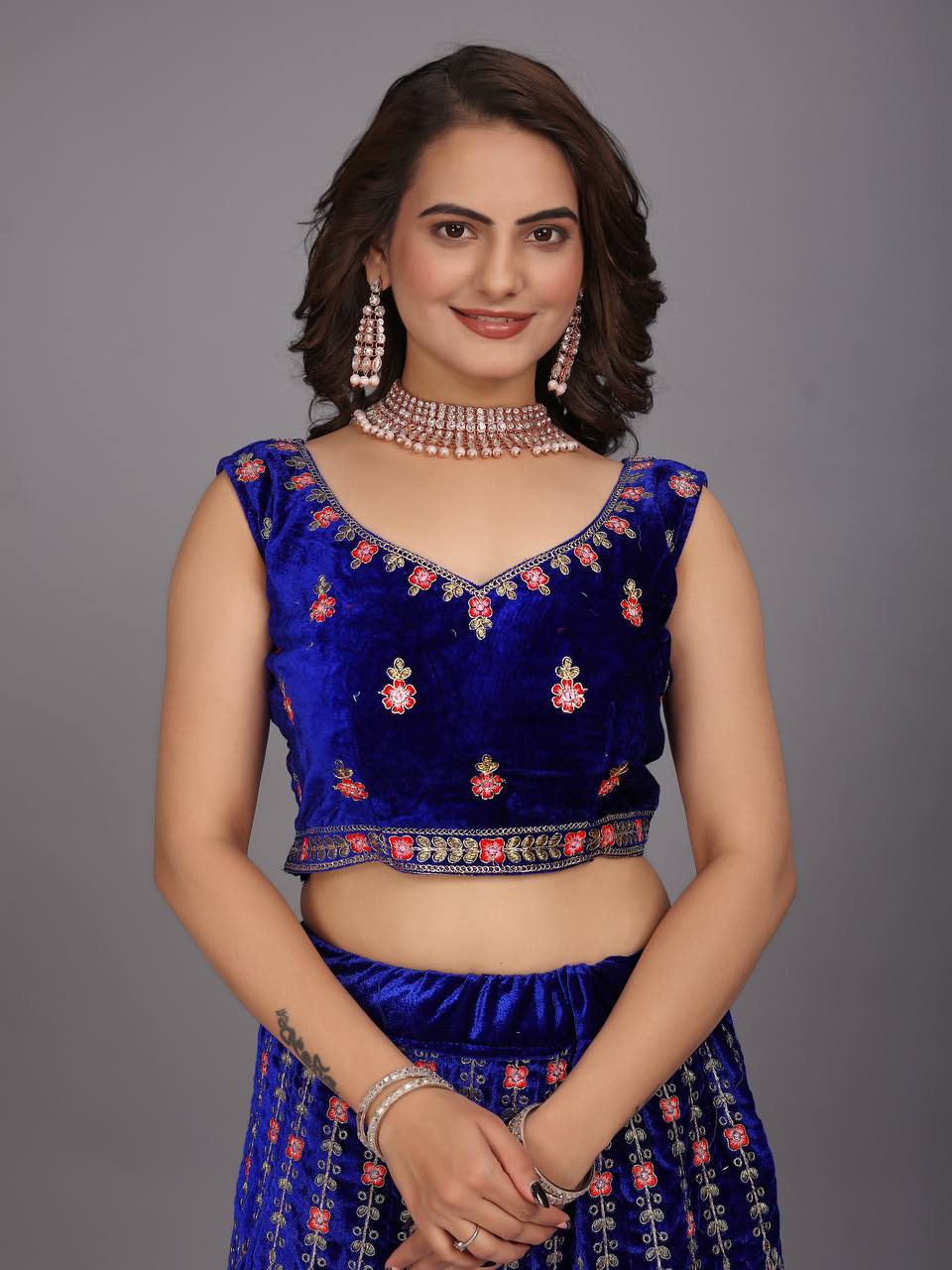 Navy Blue Colour Embroidered Attractive Party Wear Velvet Lehenga choli has a Regular-fit and is Made From High-Grade Fabrics And Yarn.L48